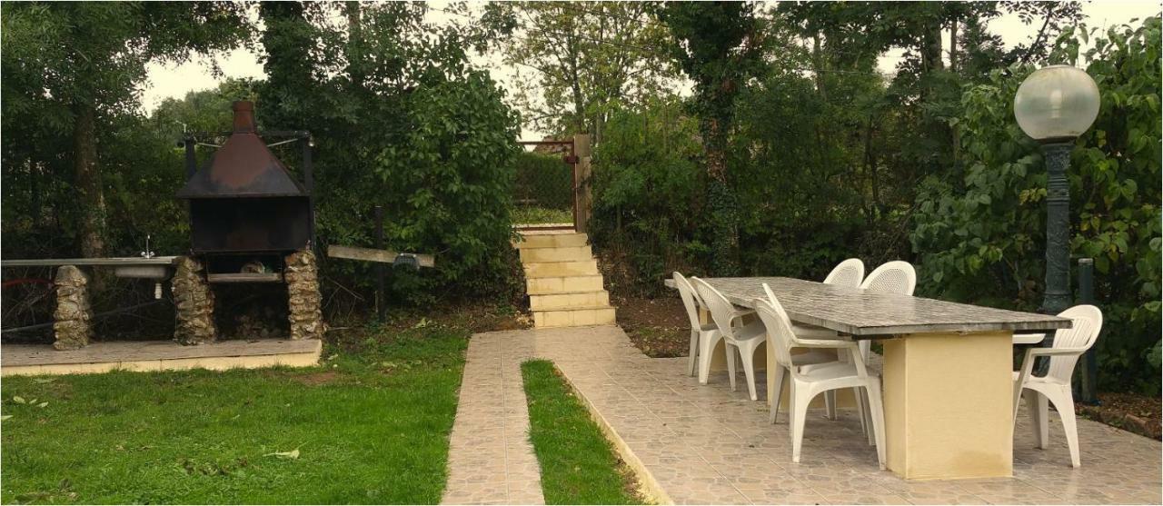 La Maison Lierue Fretigny Exteriör bild